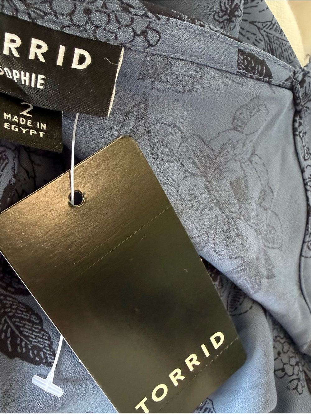 Torrid Sophie Blouse SZ 2 Dark Blue Black floral lightweight swing cami NWT - Picture 6 of 9